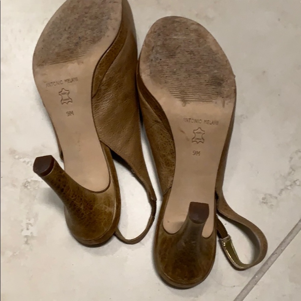 Heels - Picture 4 of 5